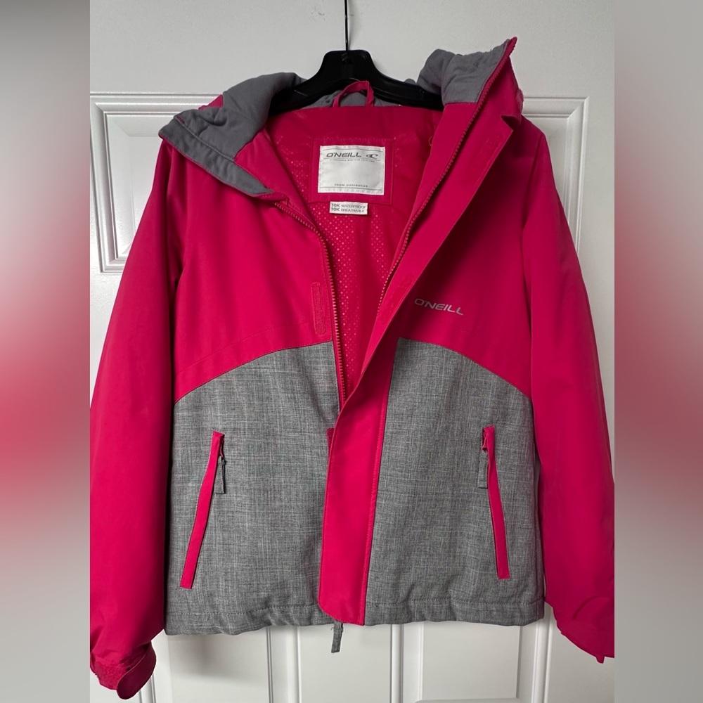 O’Neill snowboard or ski jacket.